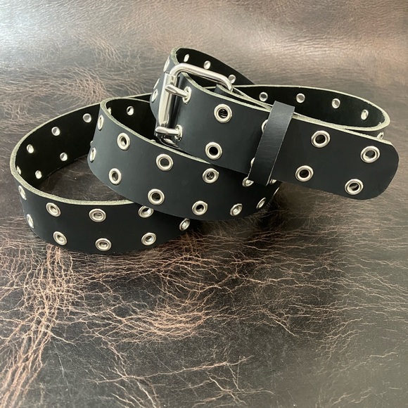 Full Grain Solid Buffalo Leather Double Hole Eyelet/Grommet Belt Silver - Picture 8 of 9